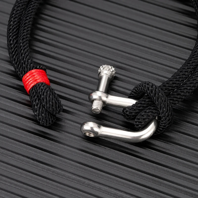 HALYARD. Martino Valenti